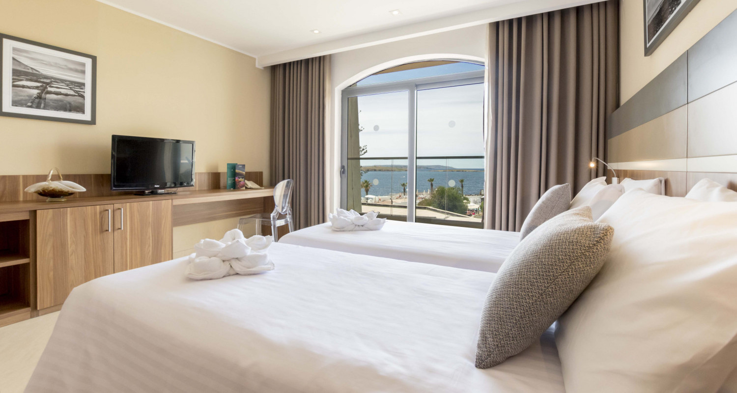 Dolmen Hotel - Seaview Room Dolmen Hotel - Seaview Room